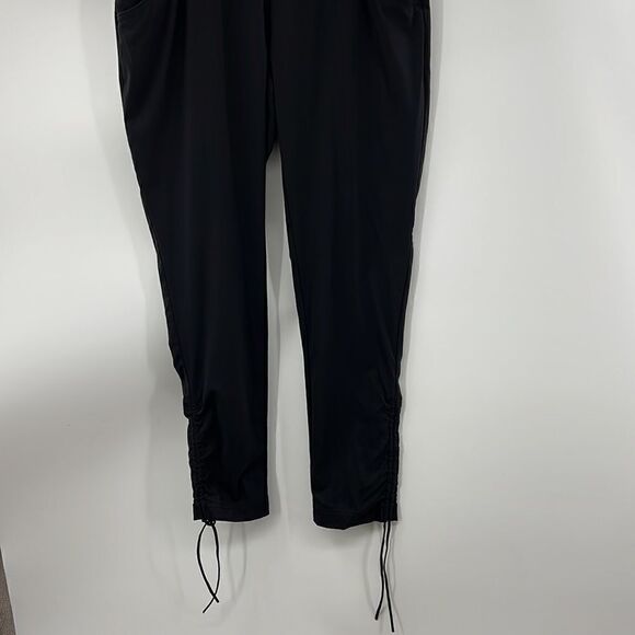 Columbia women’s black elastic waistband pants - Picture 2 of 5